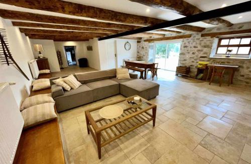 Ruynes-en-Margeride House | Le Margeride- corps de ferme - 3500m2 de terrain