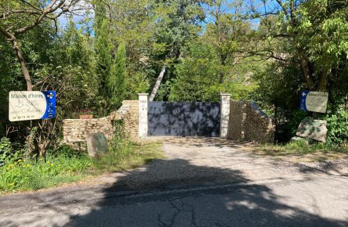 Puget Bed & Breakfast | Le Mas aux Arômes