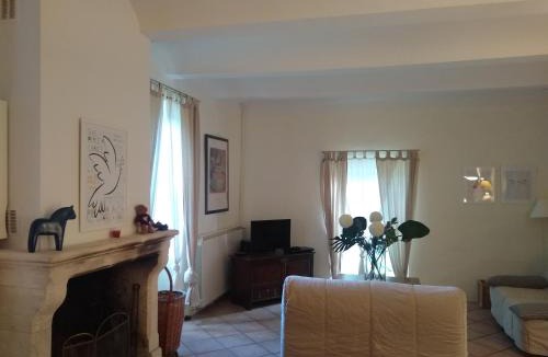Villeneuve-de-Berg House | Le Mas de Baraud