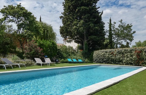 La Garde-Adhemar Villa | Le Mas de la Toulissière, swimming pool and garden in Drôme Provençale