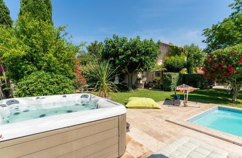 Graveson House | Le Mas