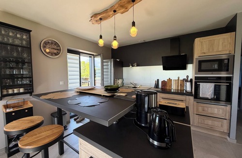 Bagnot House | Le Meix - Burgundian charm & absolute calm