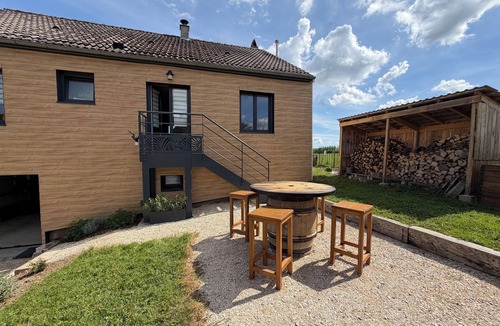 Bagnot House | Le Meix - Burgundian charm & absolute calm