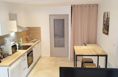 Saint-Jean-Baptiste Apartment | Le New York Bisontin 2