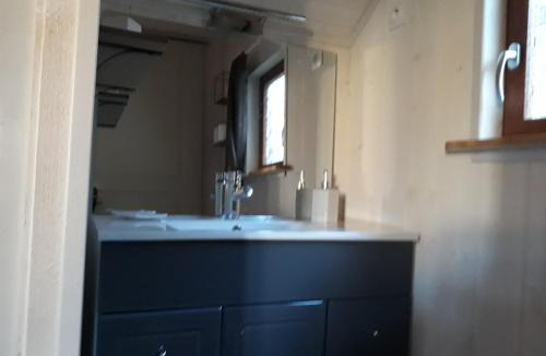 Jouhe House | Le petit chalet jurassien