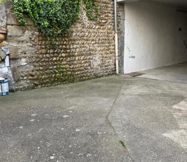 Le Peage-de-Roussillon Apartment | Le petit républicain -Nid douillet Péage