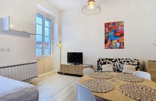 Voiron Apartment | Le Pianiste