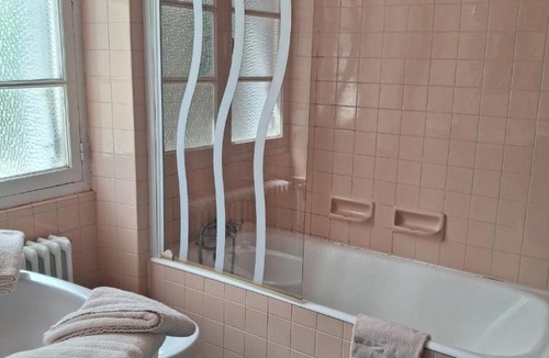 La Chaise-Dieu Apartment | Le Picasso