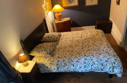 Saint-Loup-de-Varennes Bed & Breakfast | Le pigeonnier de Saint-Loup Bed and Breakfast