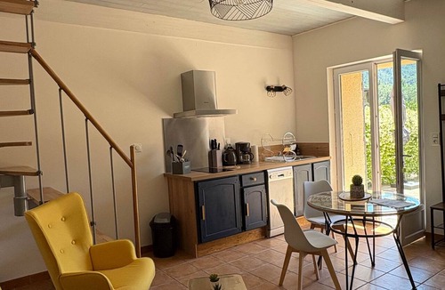 Beaumont-du-Ventoux House | le Pitchounet, gite for 2 Lacets Ventoux