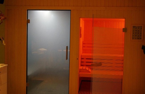 Brullioles Hotel | Le Place Neuve