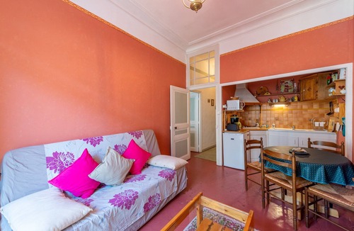 Nyons Apartment | Le Pontias - Ambiance Art Déco