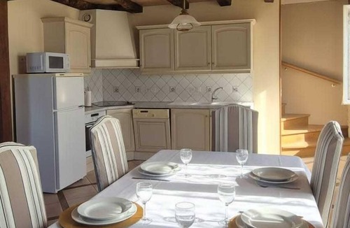 Saint-Jean-Lespinasse House | Le pressoir, Charming Quercy stone house near Padirac