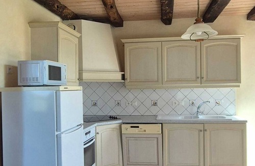 Saint-Jean-Lespinasse House | Le pressoir, Charming Quercy stone house near Padirac