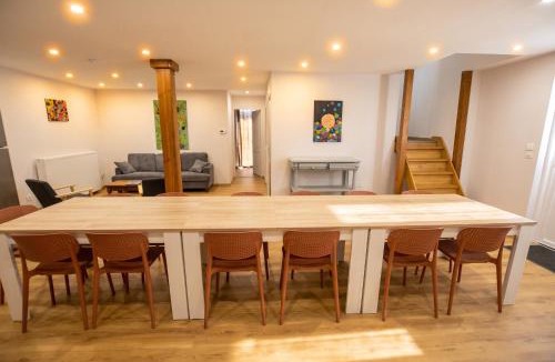 Le Puley House | Le Puley est un petit village paisible situé au cœur de la Bourgogne.