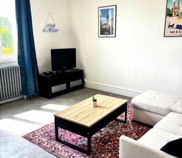 Moulins Apartment | Le Quai d'Allier