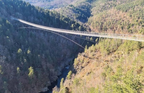 Grazac Apartment | Le Refuge, as close as you can get to France's longest Himalayan footbridge.