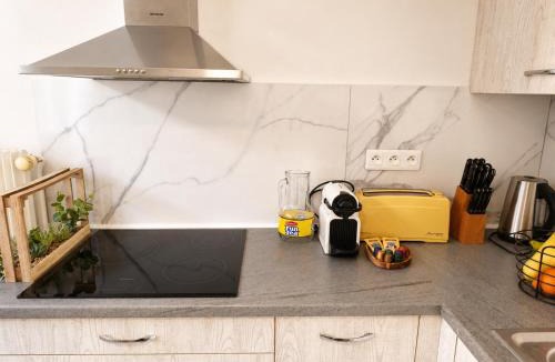 Besancon Apartment | Le Refuge Contemporain