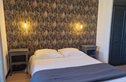 Corcelles-en-Beaujolais Hotel | Le Relais Des Dix Crus - Logis Hôtel