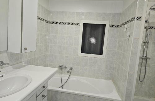 Grignan Apartment | le Rempart