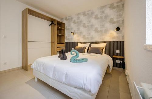 Paroisse Saint-Vincent-de-Paul Apartment | Le Royal Dole - Parking Gratuit - Appartement Moderne & Cosy