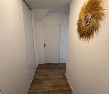 Ep 21 - Saint-Paul Apartment | Le Saint-Maimboeuf-Au calme dans une résidence privée-Parking gratuit