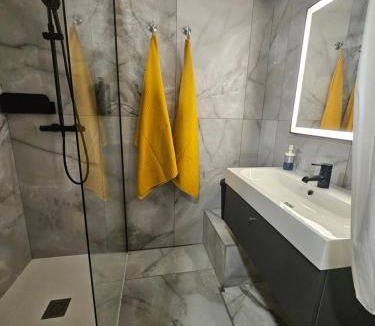 Sablons Apartment | le salon de la via rhôna