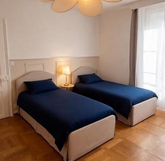 Poligny Apartment | Le Saphir