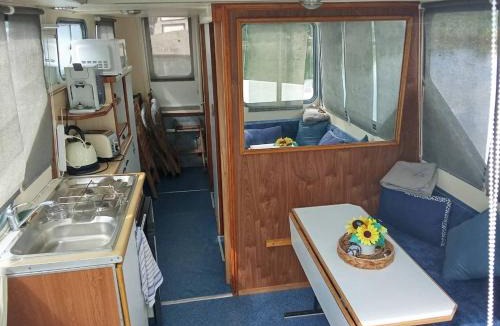 Bazolles Boat Rental | Le sittele