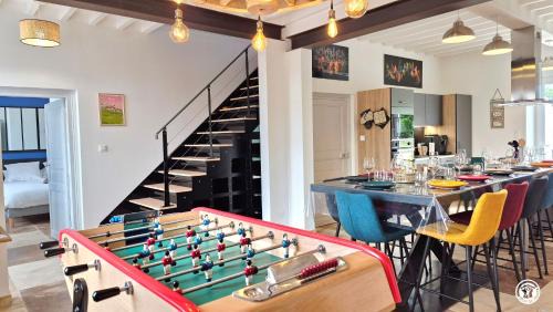Guipy House | Le Tarare