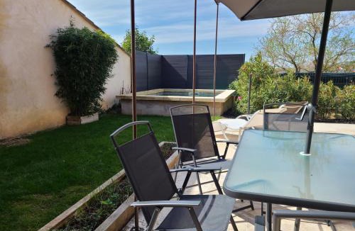 Villes-sur-Auzon House | Le temps d'une pause