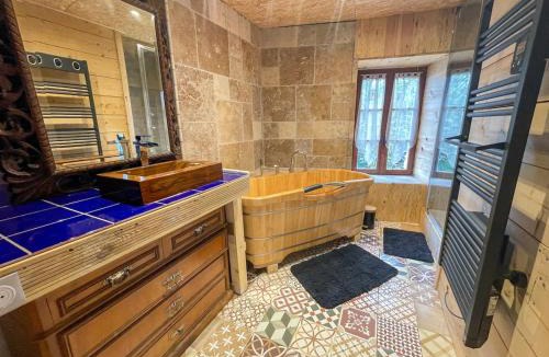 Mars House | Le Temps Suspendu - Quiet, authentic, nature