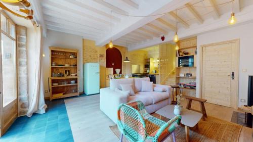 Prisse House | Le Tinailler Gite d'exception au coeur des Vignes- Deux suites parentales - Amazing place