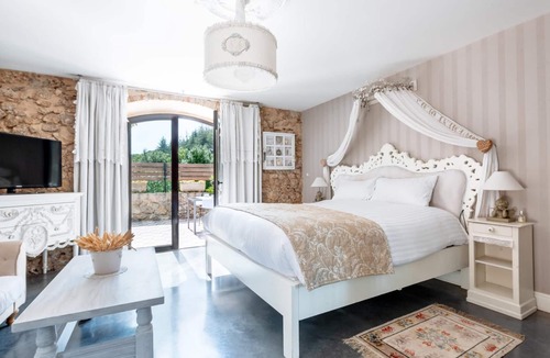 Malataverne Hotel | Le Trésor Des Templiers