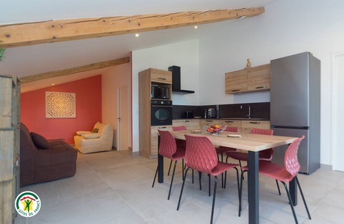 Chatte Bed & Breakfast | Le Val Des Sens