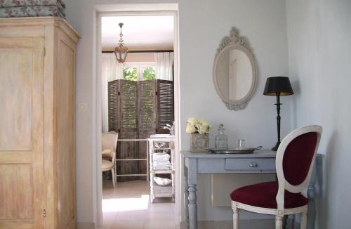 Mormoiron Bed & Breakfast | "Le Vent d'Étoile" B&B and Guesthouses