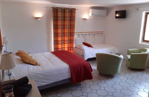 Cairanne Bed & Breakfast | Le Vieux Platane