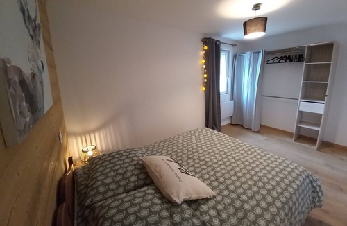 Aigueblanche Apartment | Le Zèdèl - Joli Duplex vue Montagne, Idéalement Situé Savoie