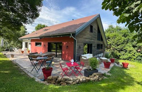Chaux-Champagny Bed & Breakfast | LES ANTHOCYANES CHAMBRE MONTAGNE