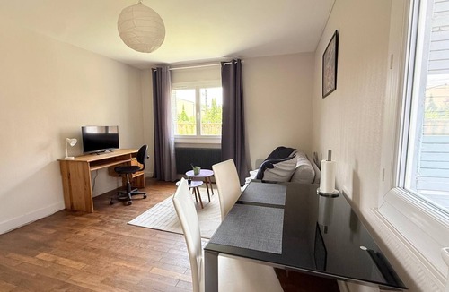 Charnay-les-Macon Apartment | Les appartements de katia