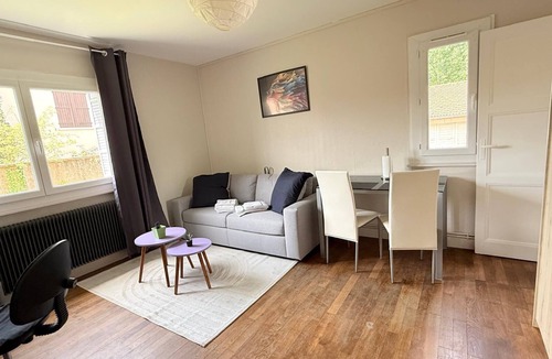 Charnay-les-Macon Apartment | Les appartements de katia