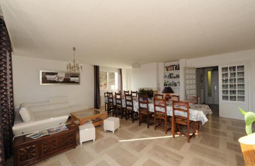 Maiche House | Les Balcons du Chasseral, Maîche, gîte 15 couchages