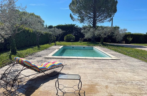 Caromb House | Les Belettes in Caromb with swimming pool Between Mont Ventoux and Dentelles de Montmirail