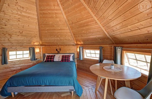 Pradines Bed & Breakfast | Les Cabanes du Grand Nord