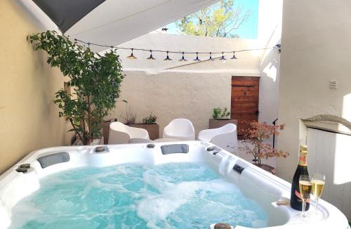 Montelimar Villa | les Cachottiers Montélimar