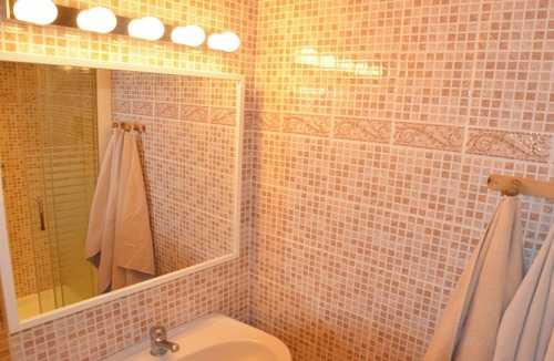 Mirabel-et-Blacons House | Les Cerisiers 1 Vacation Rentals: The Tournesol Vacation Rental, surrounded by nature and just a stone's throw from the river