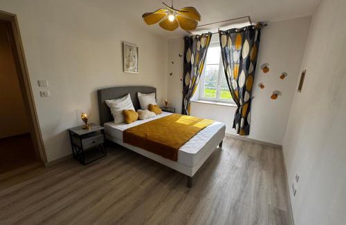 Etais-la-Sauvin House | Les Champs Fleuris Gîte pour 10 personnes