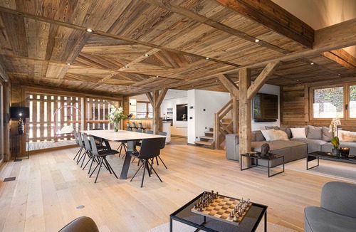 Saint-Nicolas-de-Veroce Ski Chalet | Les Cimes : Luxury 5* Chalet ski in/out, cinema room, 10 people