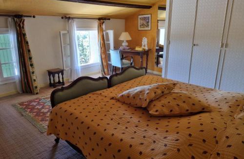 Saint-Pierre-de-Vassols House | LES CONILS - Gites et Chambres d'hotes