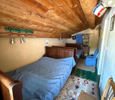 Richerenches House | Les Coquettes